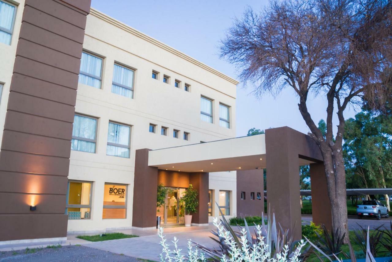 Boer Hotel By Kube Dean Funes Exterior foto